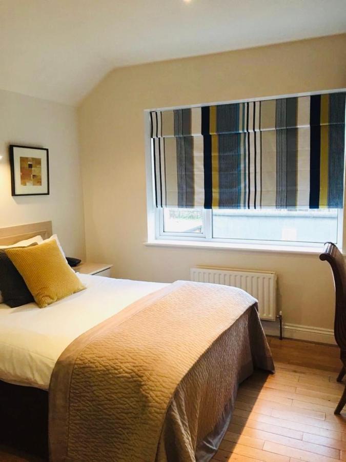 Thameside Hotel Reading Extérieur photo