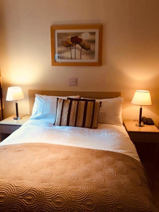 Thameside Hotel Reading Extérieur photo